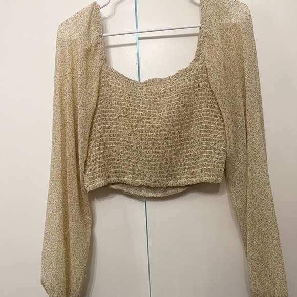 NWT Altar'd State Boho long sleeve floral top  ruched front size Medium - Picture 2 of 4